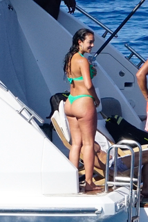 Georgina Rodríguez feet photo thumbnail