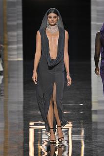 Taylor Hill feet photo thumbnail