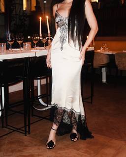 Jade Picon feet photo thumbnail