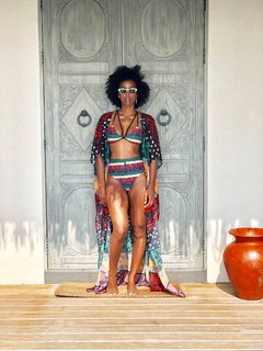 Kelly Rowland feet photo thumbnail