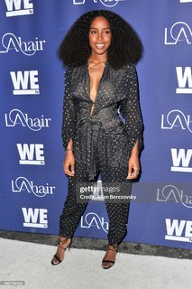Kelly Rowland feet photo thumbnail