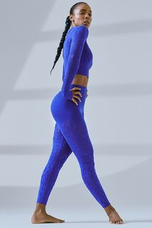 Kelly Rowland feet photo thumbnail