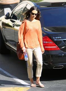 Jordana Brewster feet photo thumbnail