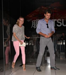 Diane Kruger feet photo thumbnail