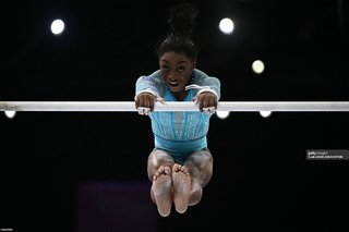 Simone Biles feet photo thumbnail