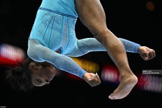 Simone Biles feet photo thumbnail
