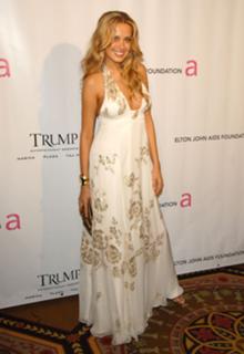 Petra Nemcova feet photo thumbnail