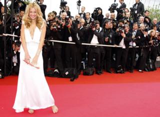 Petra Nemcova feet photo thumbnail