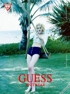 Drew Barrymore feet photo thumbnail