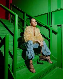 Vanessa Claudio feet photo thumbnail