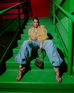 Vanessa Claudio feet photo thumbnail