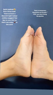 Poonam Yadav feet photo thumbnail
