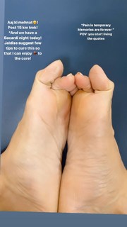 Poonam Yadav feet photo thumbnail