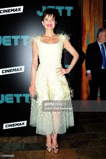 Carla Gugino feet photo 5
