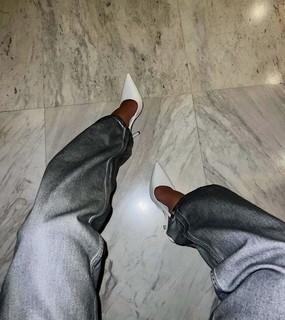 Margarida Corceiro feet photo thumbnail