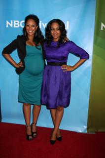 Tia Mowry feet photo thumbnail