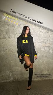 Zaira Nara feet photo thumbnail