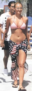 Pinar Altug feet photo thumbnail