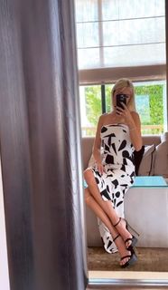 Fei Skorda feet photo thumbnail