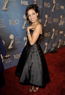 Rosario Dawson feet photo thumbnail