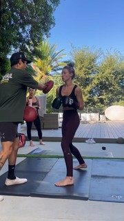 Charly Jordan feet photo thumbnail