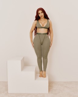 Cardi B feet photo thumbnail