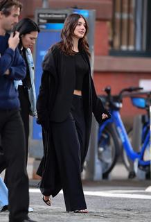 Camila Morrone feet photo thumbnail
