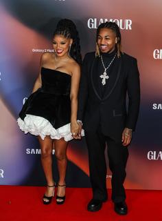Halle Bailey feet photo thumbnail