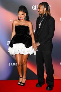Halle Bailey feet photo thumbnail