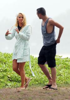 Tulisa feet photo thumbnail