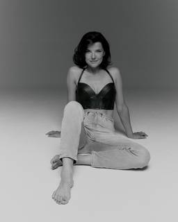 Joanna Jablczynska feet photo thumbnail