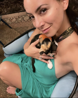 Claudia Lizaldi feet photo thumbnail