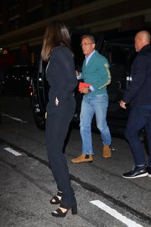 Rachel Weisz feet photo 5