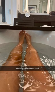 Corinna Kopf feet photo thumbnail