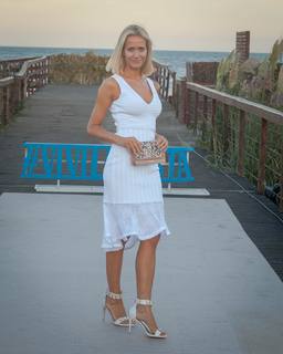Julieta Prandi feet photo thumbnail