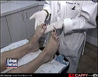 Kit Hoover feet photo 5