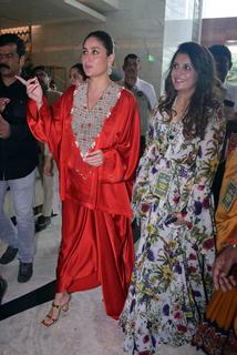 Kareena Kapoor feet photo thumbnail
