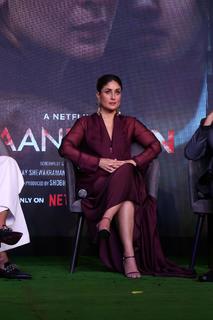 Kareena Kapoor feet photo thumbnail