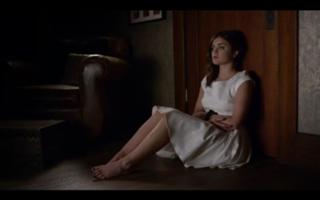Lucy Hale feet photo thumbnail