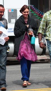 Leighton Meester feet photo thumbnail