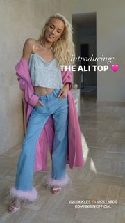 Nastia Liukin feet photo thumbnail