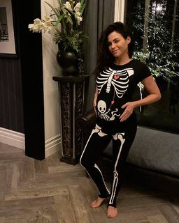 Jenna Dewan feet photo thumbnail