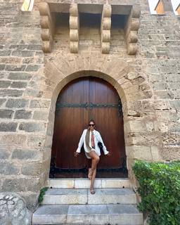 Tia Mowry feet photo thumbnail