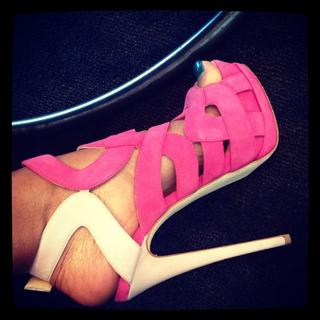 Evelyn Lozada feet photo thumbnail