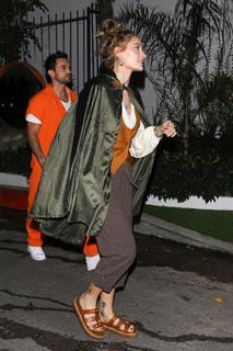 Paris Jackson feet photo thumbnail