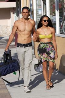 Kat Graham feet photo thumbnail