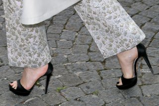 Léa Seydoux feet photo thumbnail