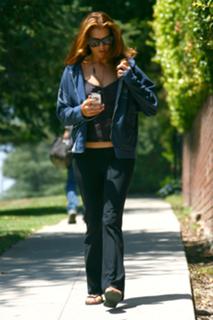 Kate Walsh feet photo thumbnail