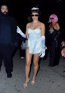 Camila Cabello feet photo thumbnail