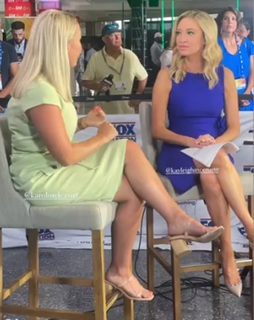 Karoline Leavitt feet photo 2